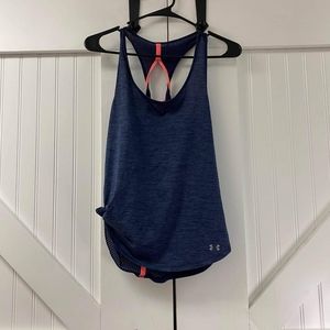 Under Armour tank size small